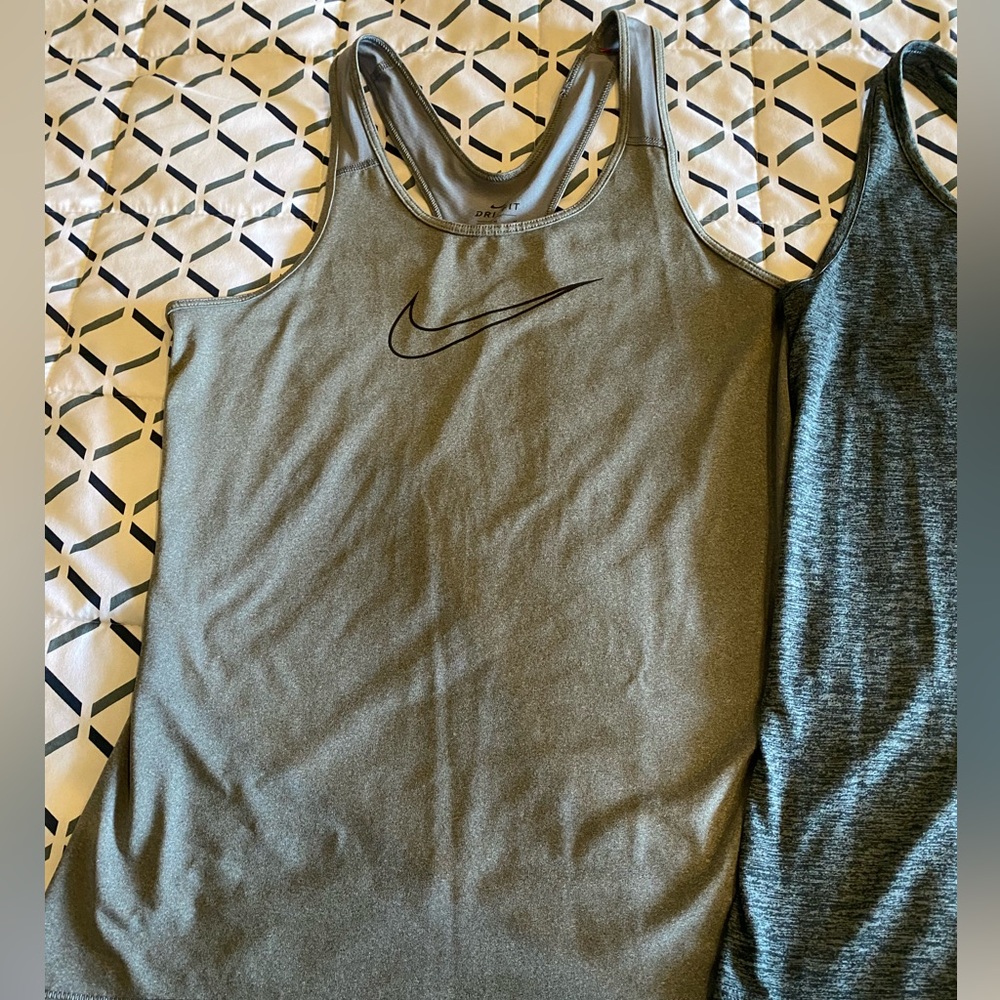 Nike racer back tank